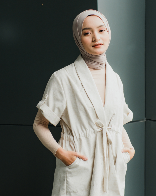 Zoya Outer